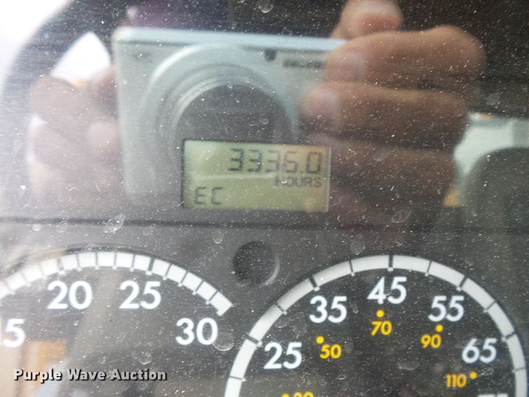 image for item FU9327 2005 Sterling L-Line dump truck