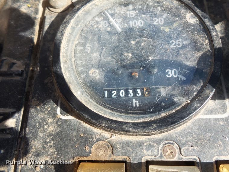 image for item FU9353 1991 John Deere 770BH motor grader