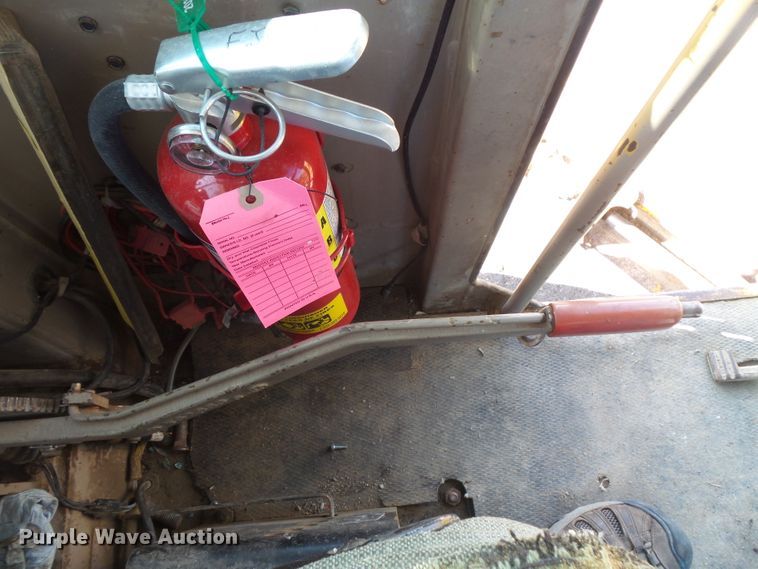 image for item FU9353 1991 John Deere 770BH motor grader