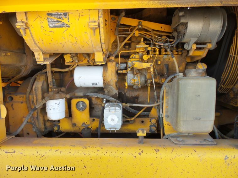 image for item FU9353 1991 John Deere 770BH motor grader