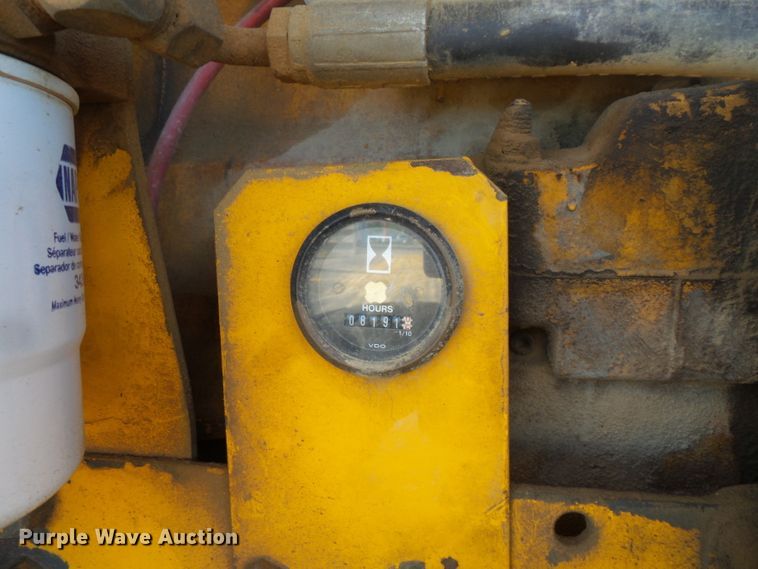 image for item FU9353 1991 John Deere 770BH motor grader