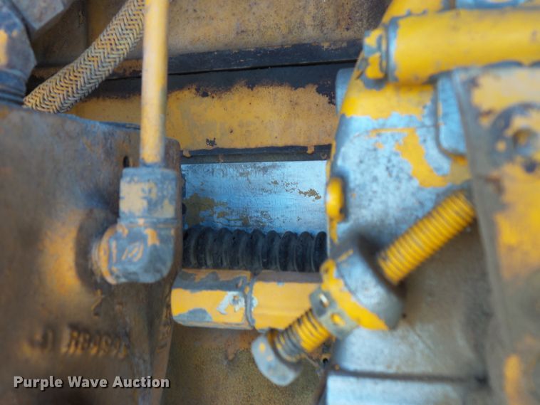 image for item FU9353 1991 John Deere 770BH motor grader