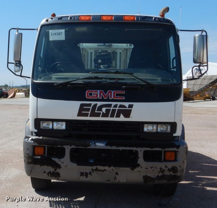 image for item FU9404 1999 Elgin Eagle Series F street sweeper