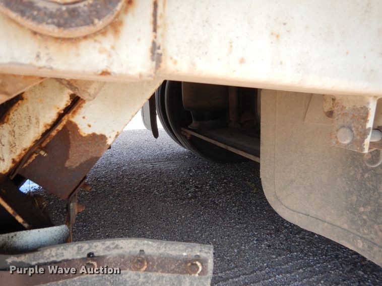 image for item FU9404 1999 Elgin Eagle Series F street sweeper