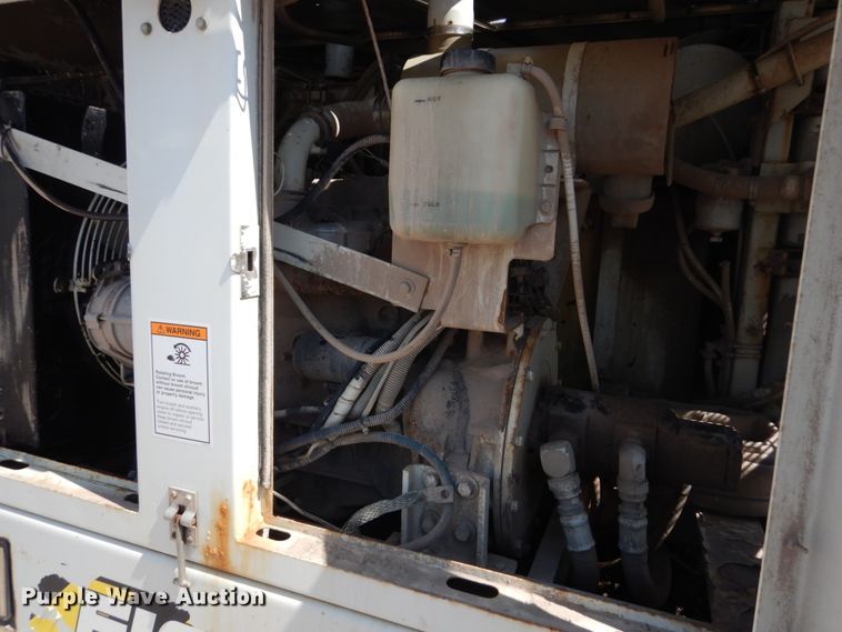 image for item FU9404 1999 Elgin Eagle Series F street sweeper