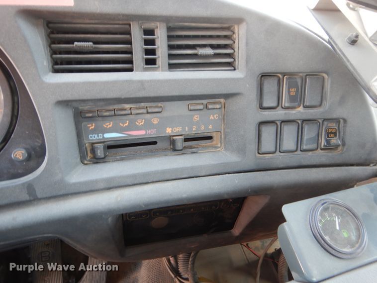 image for item FU9404 1999 Elgin Eagle Series F street sweeper