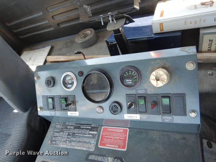 image for item FU9404 1999 Elgin Eagle Series F street sweeper