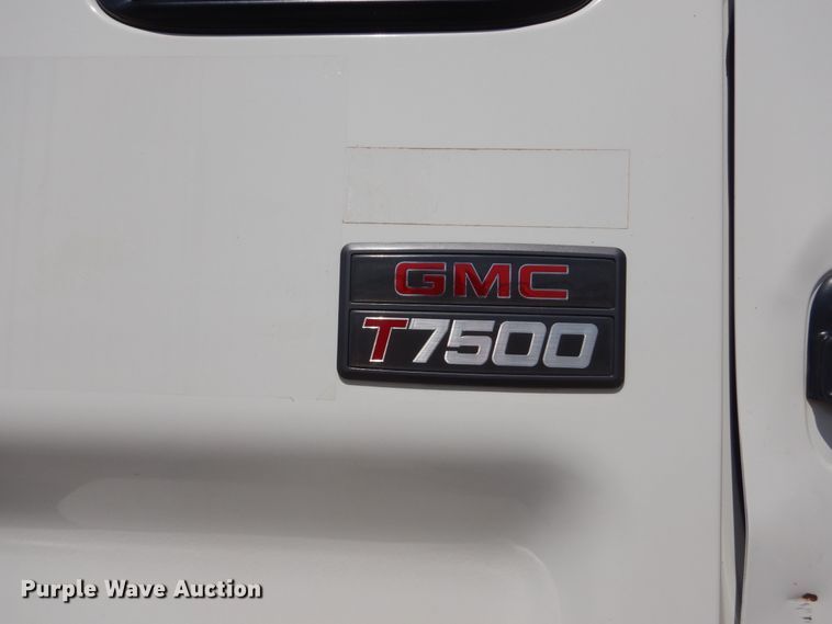 image for item FU9404 1999 Elgin Eagle Series F street sweeper