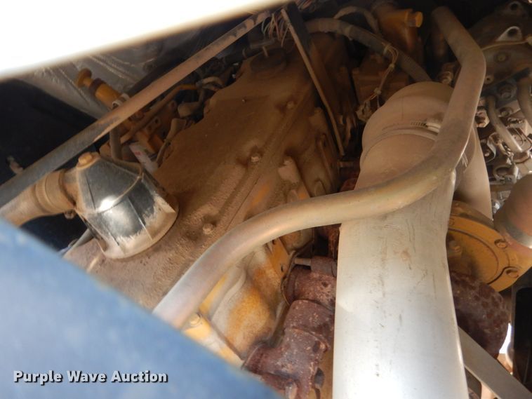 image for item FU9404 1999 Elgin Eagle Series F street sweeper