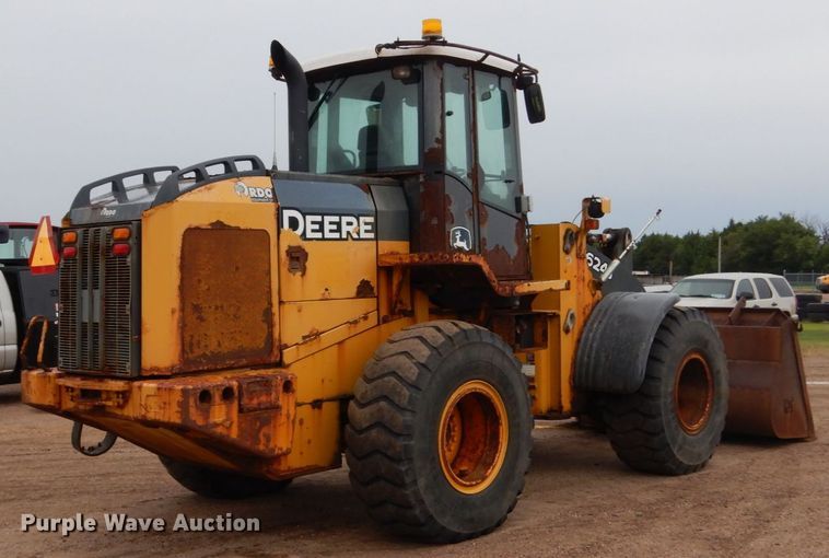 image for item FU9406 2004 John Deere 624J wheel loader