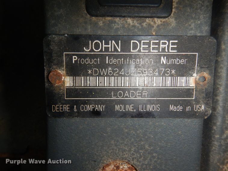 image for item FU9406 2004 John Deere 624J wheel loader