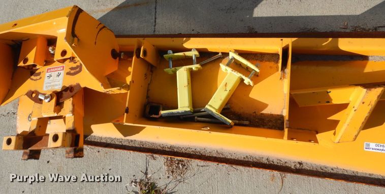 image for item FU9430 M-B snow plow