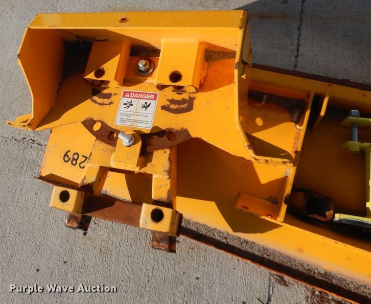 image for item FU9430 M-B snow plow