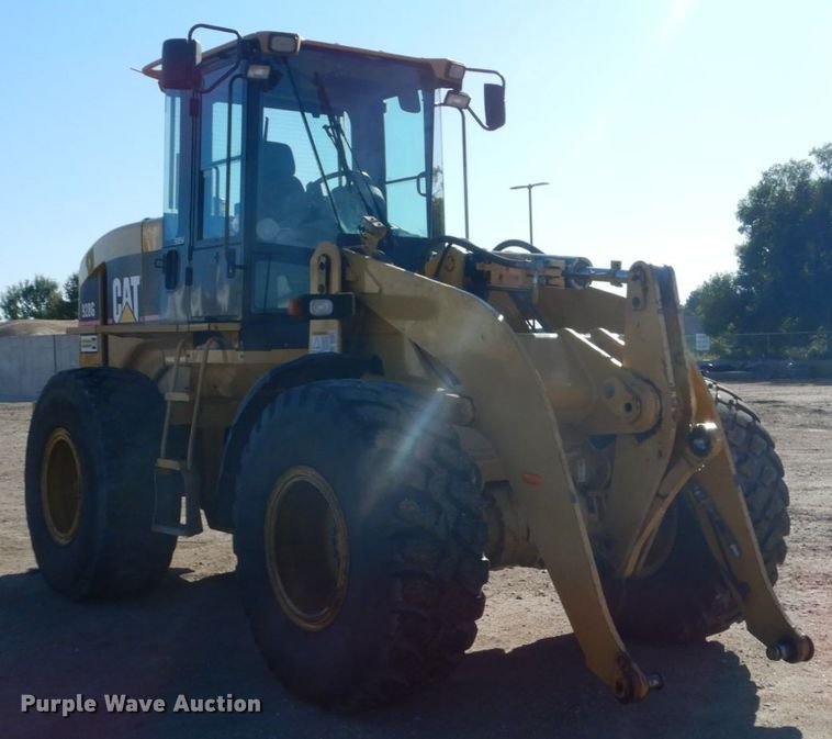 image for item FU9432 1997 Caterpillar 928G wheel loader