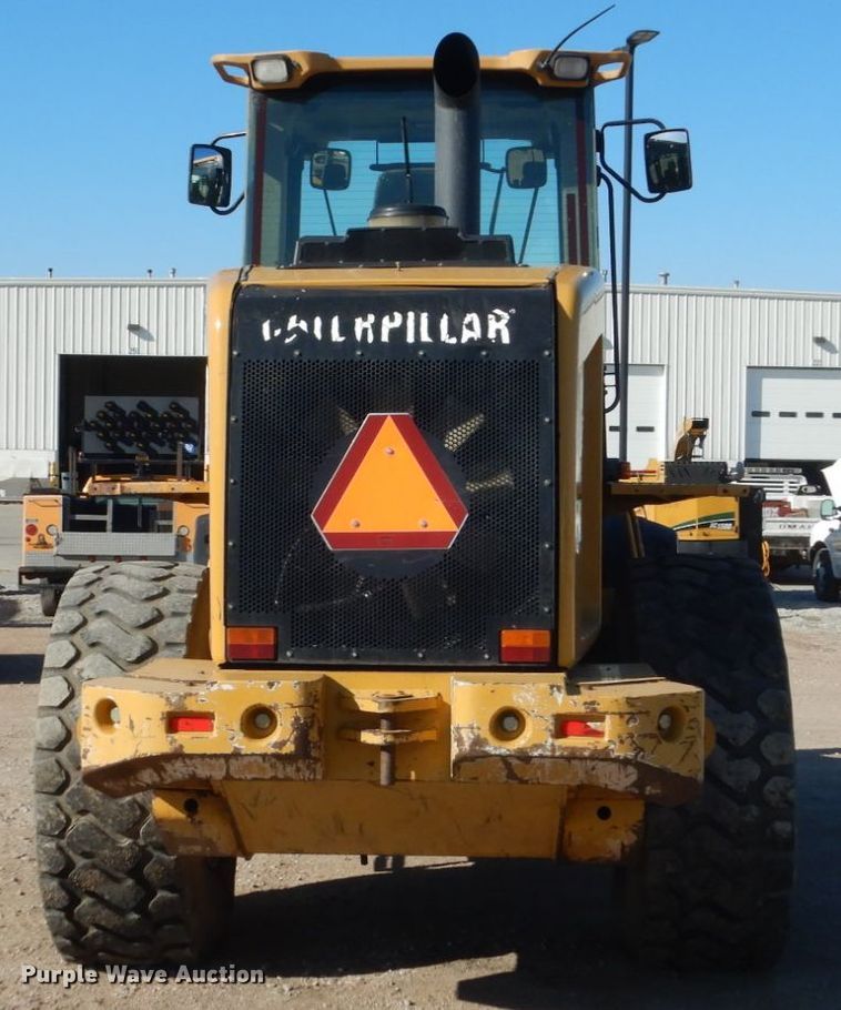 image for item FU9432 1997 Caterpillar 928G wheel loader