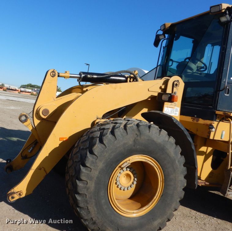 image for item FU9432 1997 Caterpillar 928G wheel loader