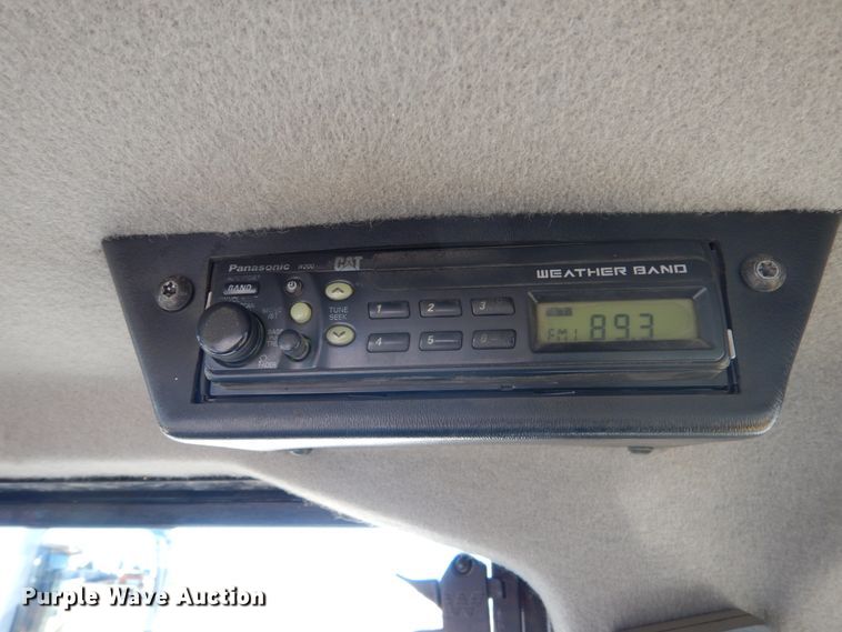 image for item FU9432 1997 Caterpillar 928G wheel loader