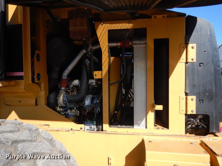 image for item FU9432 1997 Caterpillar 928G wheel loader