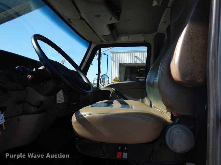 image for item FU9433 2006 Sterling Acterra knuckle boom crane truck