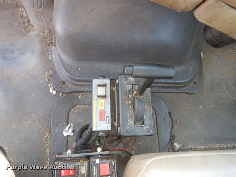 image for item FU9433 2006 Sterling Acterra knuckle boom crane truck