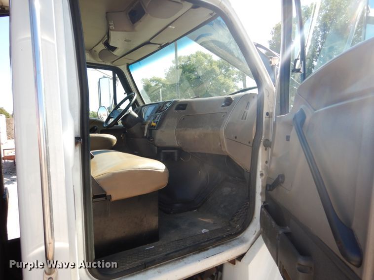 image for item FU9433 2006 Sterling Acterra knuckle boom crane truck