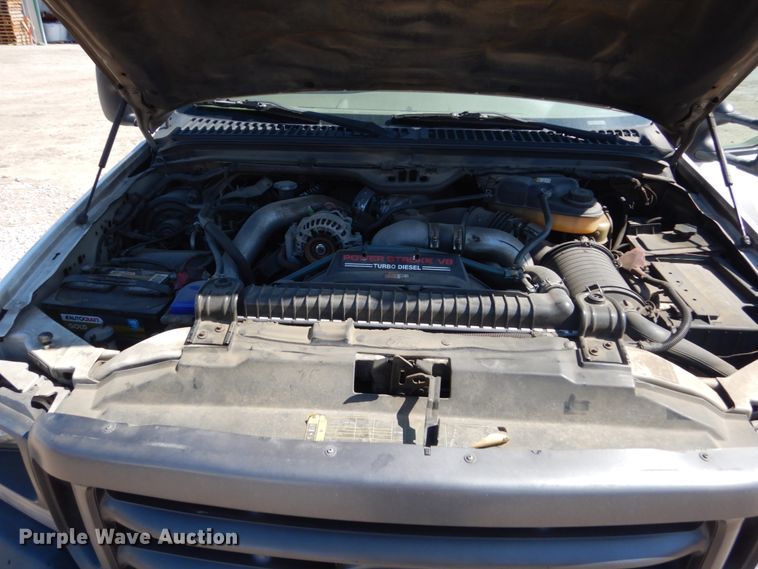 image for item FU9434 2003 Ford F350 Super Duty utility bed pickup truck