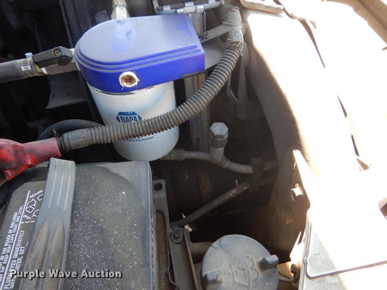 image for item FU9434 2003 Ford F350 Super Duty utility bed pickup truck