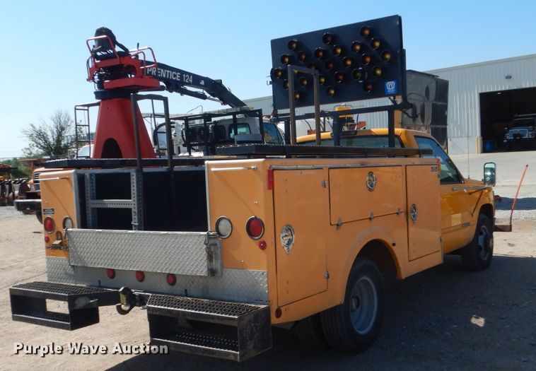 image for item FU9435 1998 Chevrolet C3500 utility bed pickup truck