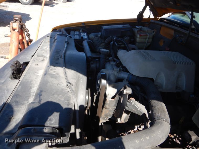 image for item FU9435 1998 Chevrolet C3500 utility bed pickup truck