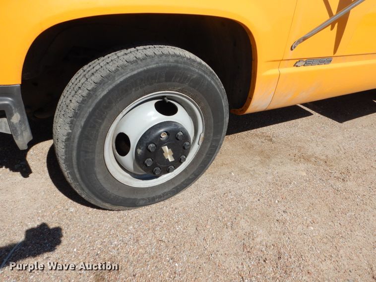 image for item FU9435 1998 Chevrolet C3500 utility bed pickup truck