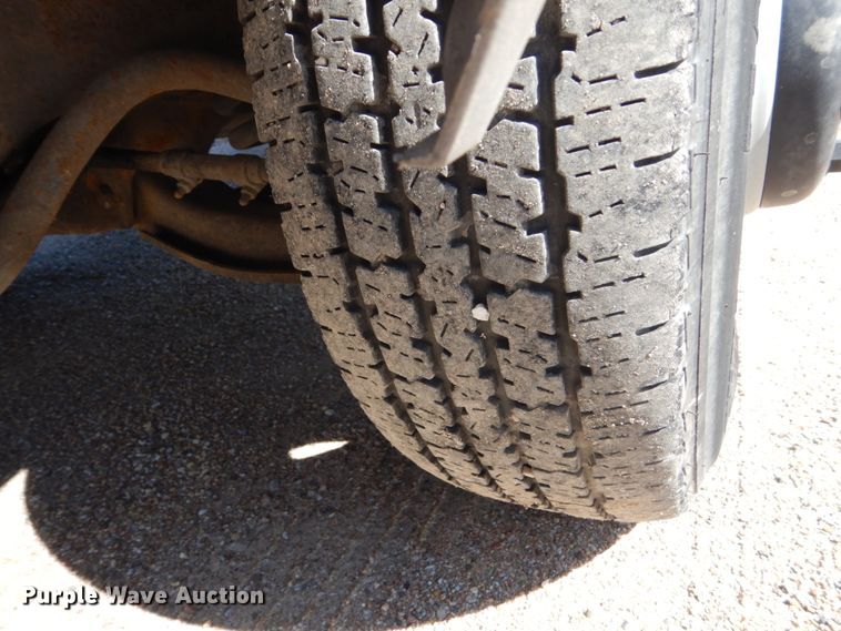 image for item FU9435 1998 Chevrolet C3500 utility bed pickup truck