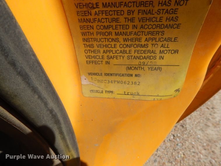 image for item FU9435 1998 Chevrolet C3500 utility bed pickup truck