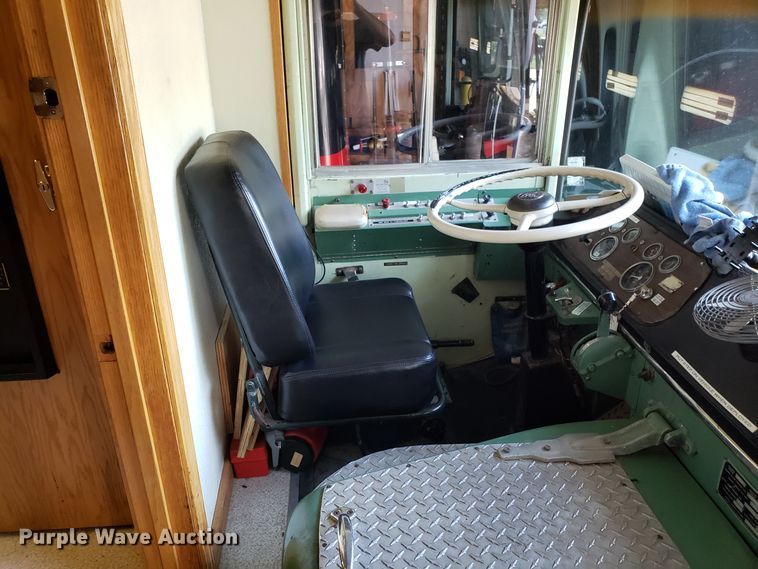 image for item FW9510 1972 International Blue Bird school bus