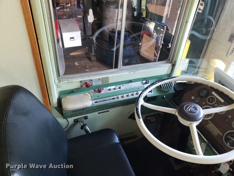 image for item FW9510 1972 International Blue Bird school bus