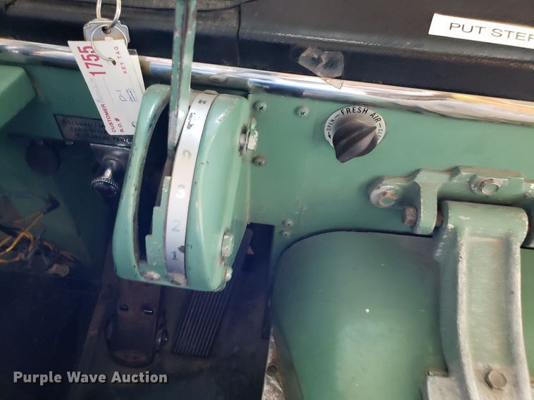 image for item FW9510 1972 International Blue Bird school bus