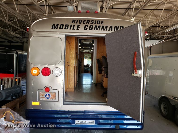 image for item FW9510 1972 International Blue Bird school bus