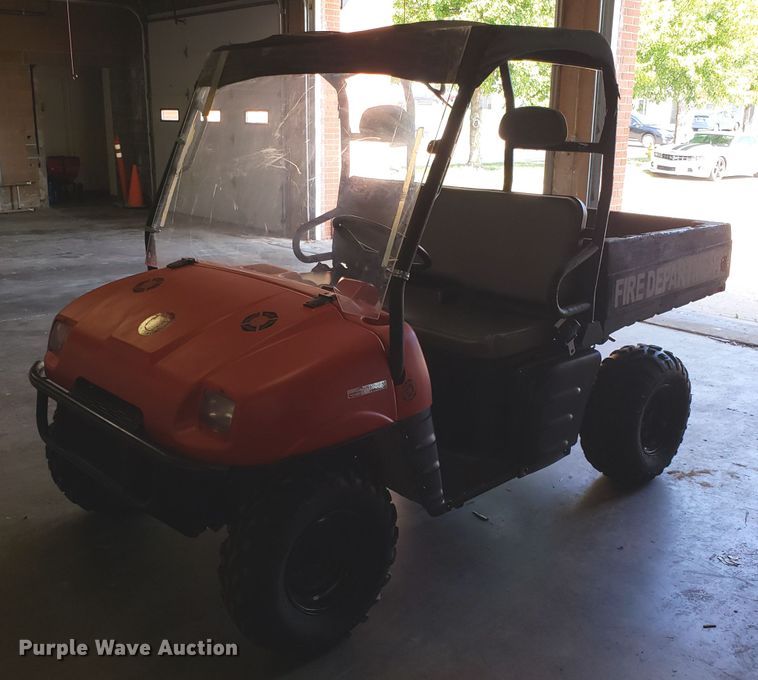 image for item FW9512 2000 Polaris utility vehicle