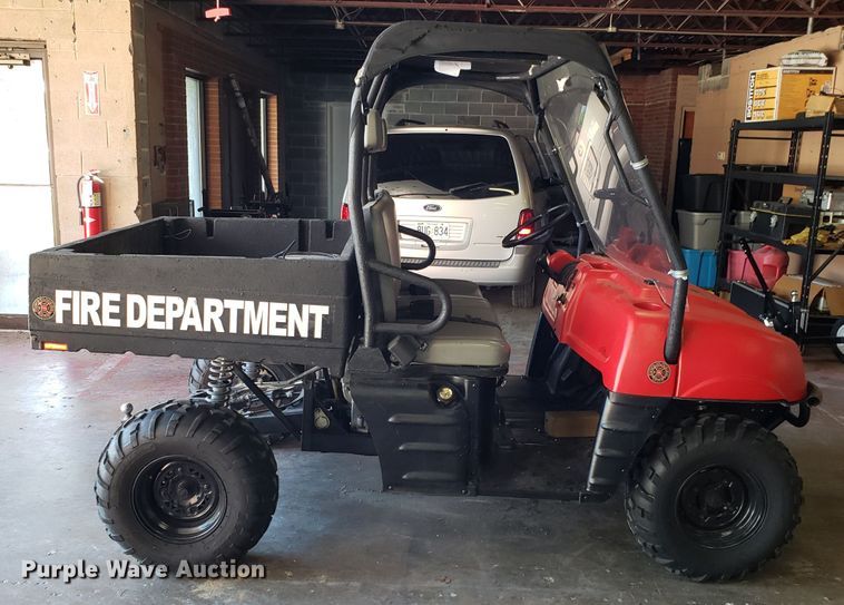 image for item FW9512 2000 Polaris utility vehicle