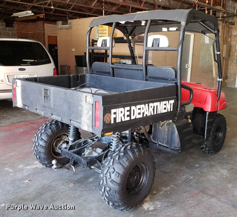 image for item FW9512 2000 Polaris utility vehicle