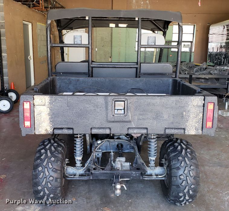 image for item FW9512 2000 Polaris utility vehicle