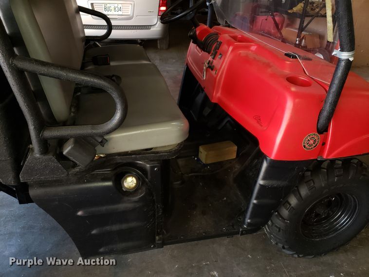 image for item FW9512 2000 Polaris utility vehicle