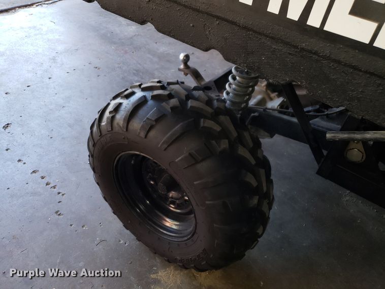 image for item FW9512 2000 Polaris utility vehicle