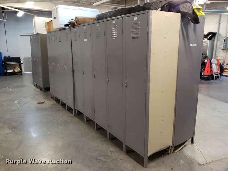 image for item FW9513 (27) lockers