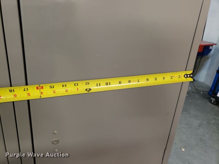 image for item FW9513 (27) lockers