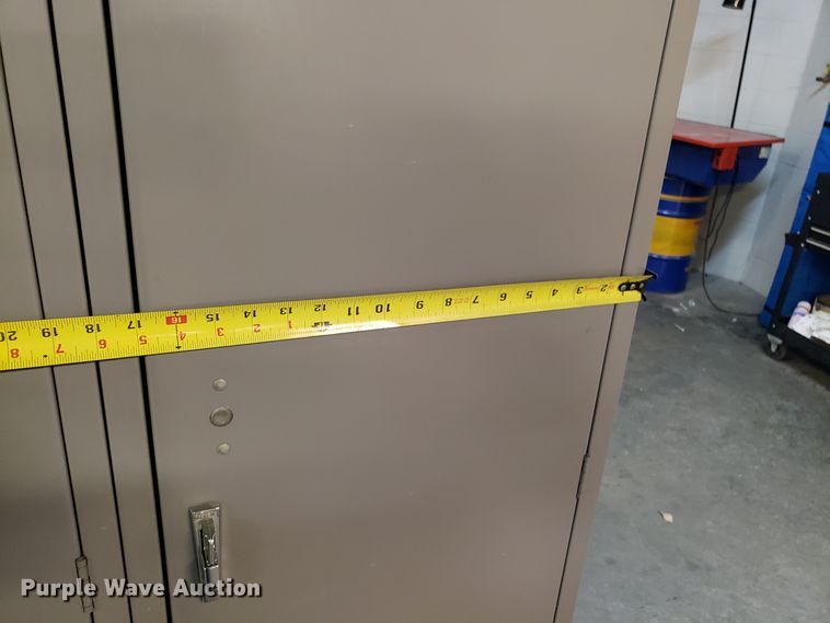 image for item FW9513 (27) lockers