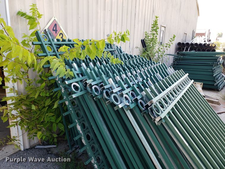 image for item FW9514 Approximately 200 aluminum fencing panels