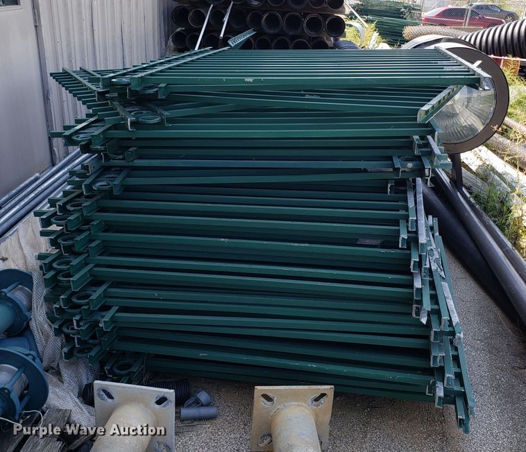 image for item FW9514 Approximately 200 aluminum fencing panels