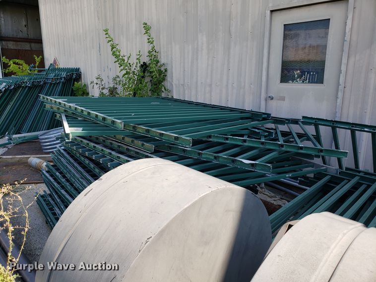 image for item FW9514 Approximately 200 aluminum fencing panels