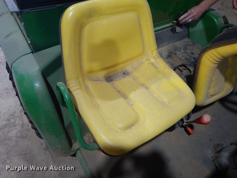 image for item FX9268 2001 John Deere Gator utility vehicle