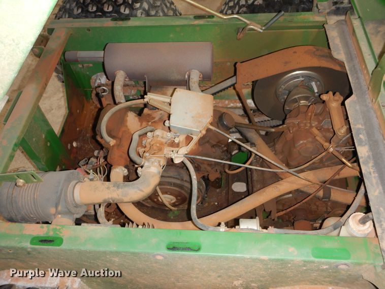 image for item FX9268 2001 John Deere Gator utility vehicle